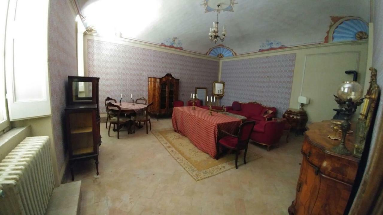 Casa Francesconi Casa de hóspedes Pietra Rossa Exterior foto